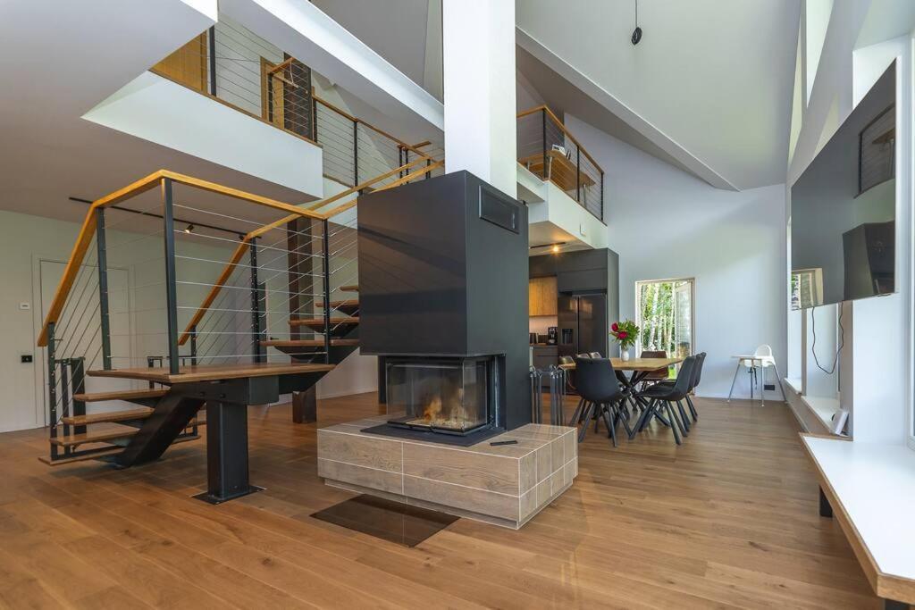 Modern Villa With Sauna & Hot Tub Hiiumaa Εξωτερικό φωτογραφία